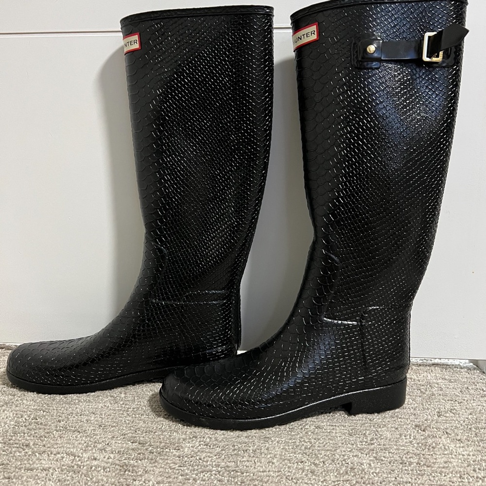 New! Hunter Carnaby Boa Snake Print Rain Boots Tall Women's Size 10